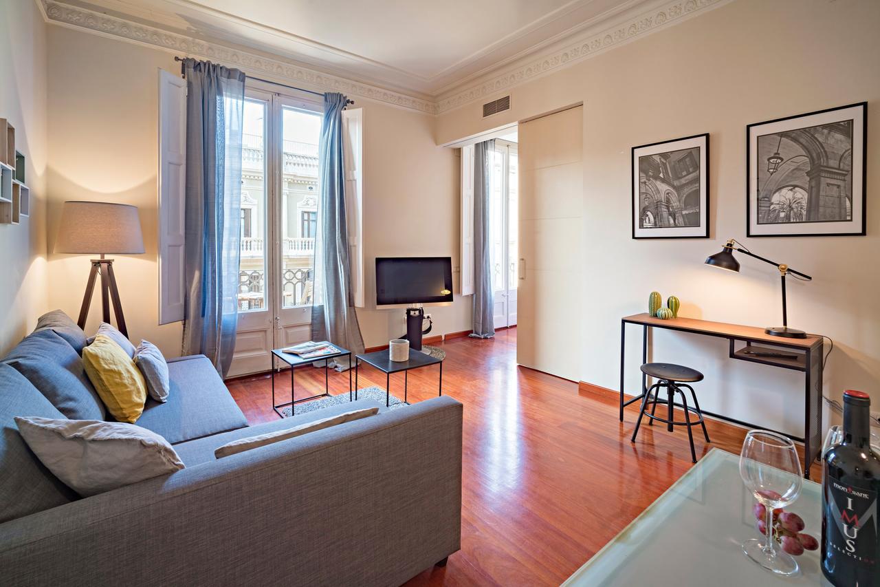Apartment Habitat Paseo De Gracia Barcelona